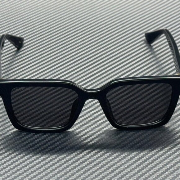 GUCCI Black Grey Men's Large 54 mm Sunglasses NEW - Picture 2 of 5